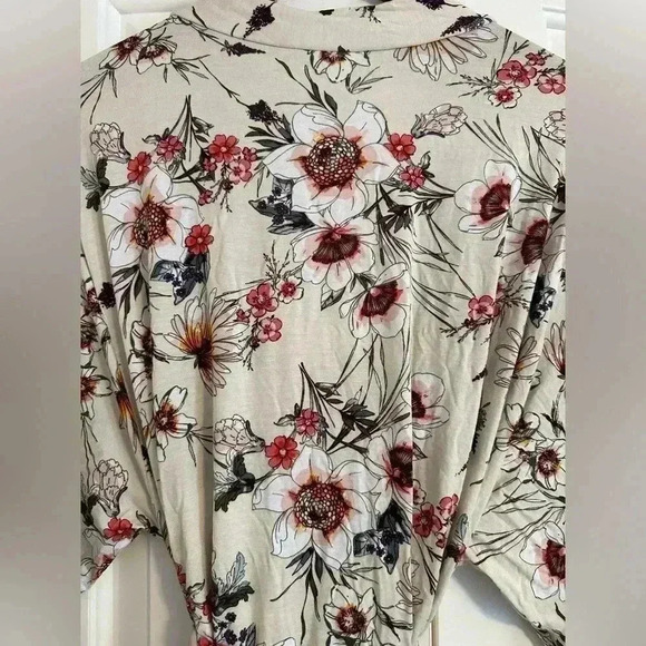 Classic Nurtured 9 Maternity Robe - Cream Floral size S/M - Picture 8 of 10